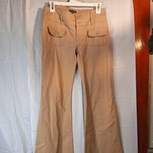 Wild Fable Women's Low-Rise Flare Pants. NWT.  Khaki.  Size 0